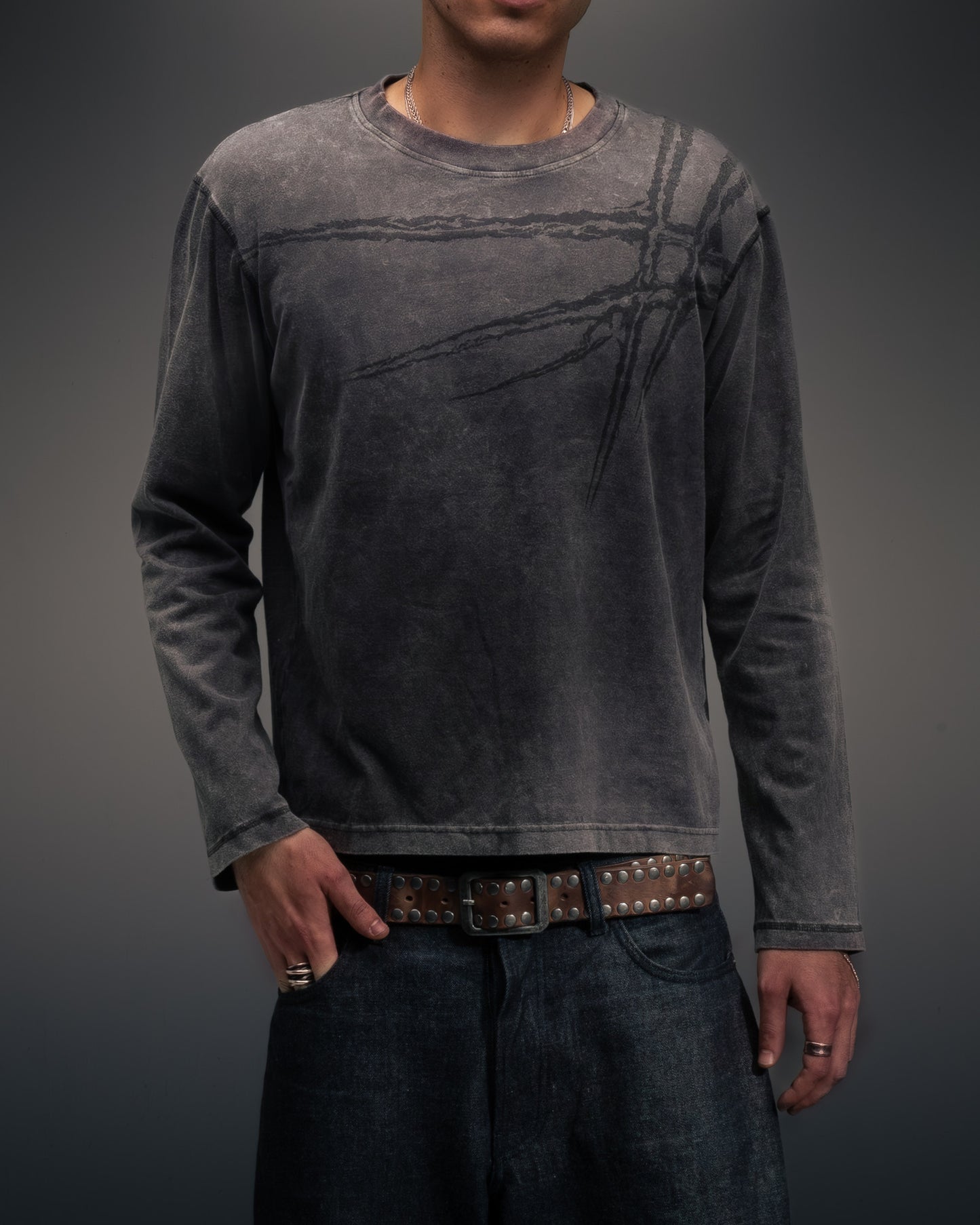 SCAR LONGSLEEVE "WASHED BLACK"