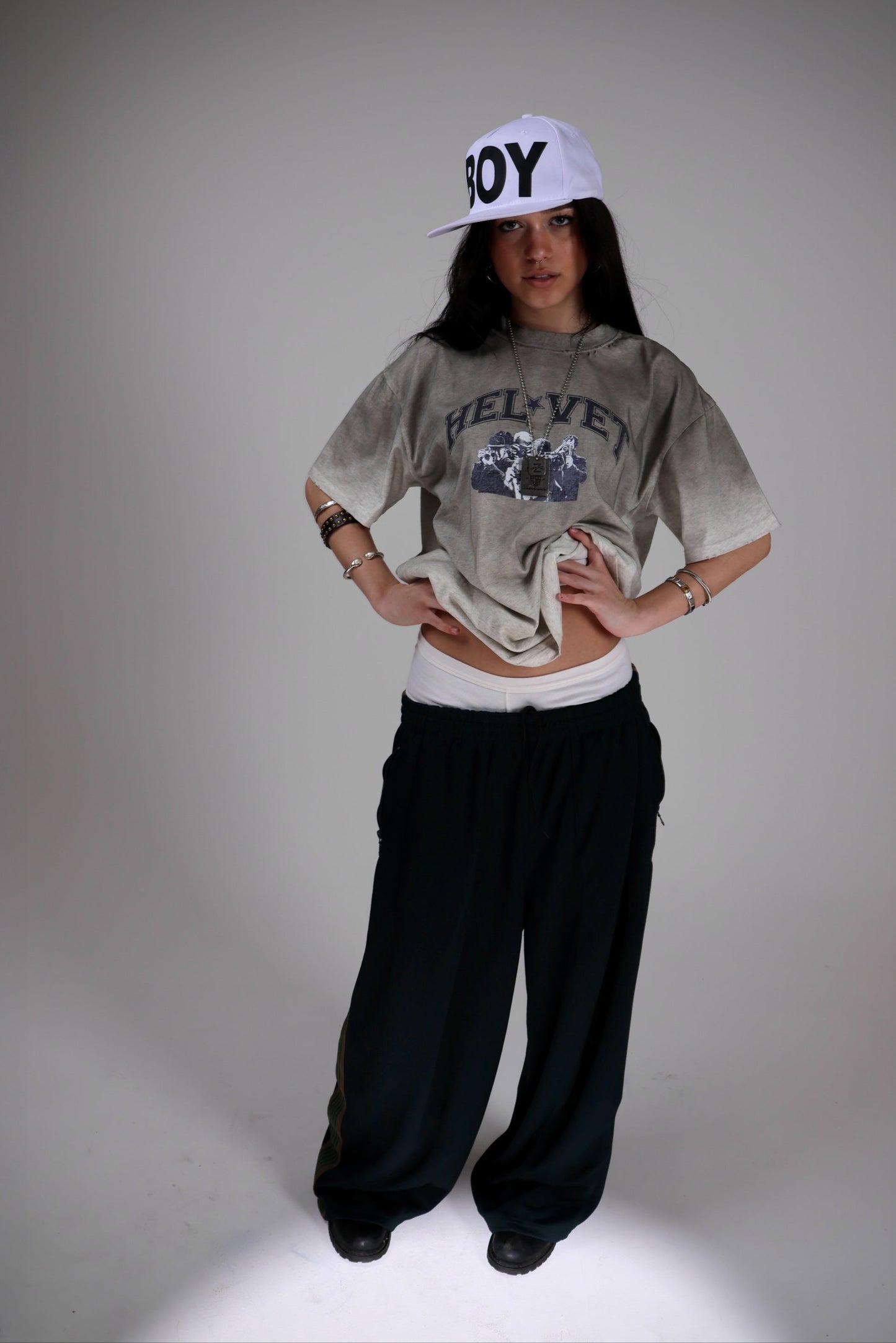 Helvet Dirty grey TEE Worn in Newyork by Helvet model for Helvet Photoshoot.
