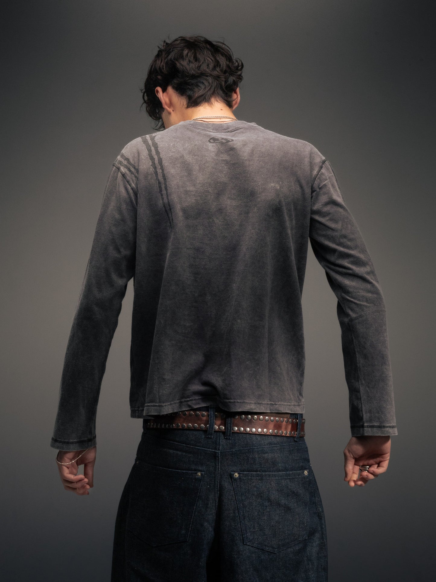 SCAR LONGSLEEVE "WASHED BLACK"